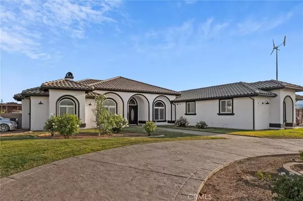 7381 Cygnet RD, Phelan, CA 92371