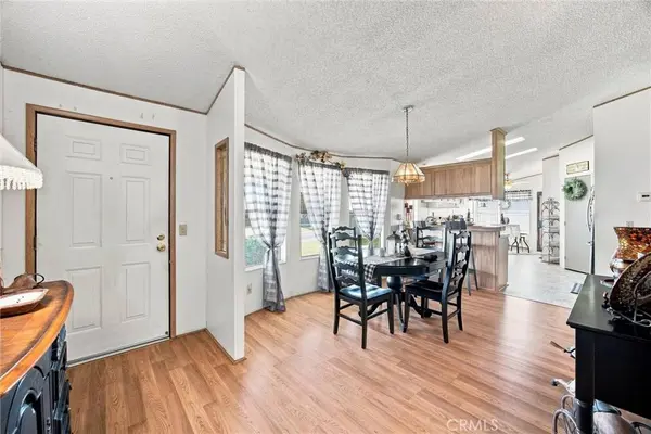 126 Set, Bakersfield, CA 93308