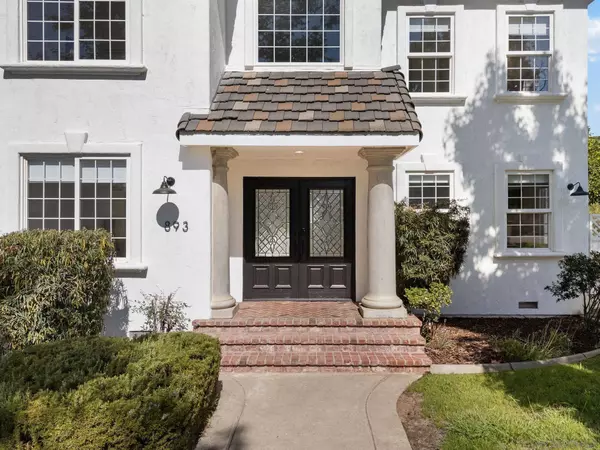 893 Salem St, Vista, CA 92084