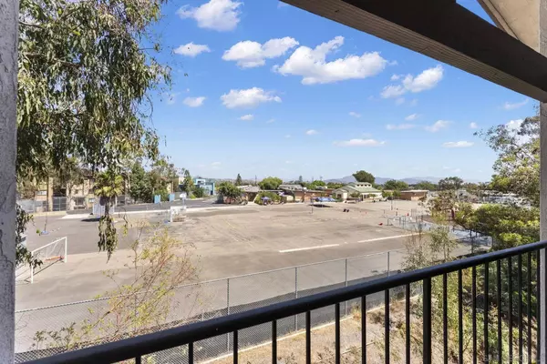 3955 Faircross Pl #78, San Diego, CA 92115