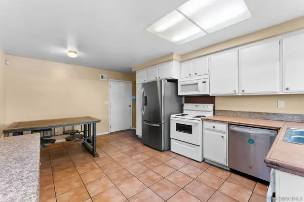 2933 Picasso Dr., Bonita, CA 91902
