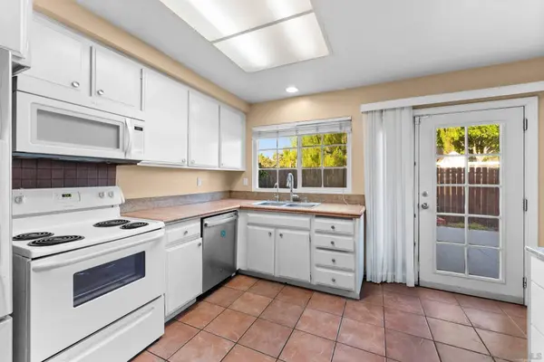 2933 Picasso Dr., Bonita, CA 91902