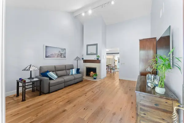 1715 Gentle Breeze Lane, Encinitas, CA 92024