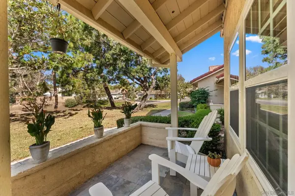 1715 Gentle Breeze Lane, Encinitas, CA 92024