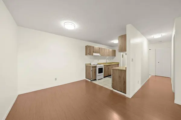 8391 Bennett RD #312, Richmond, BC V6Y 1N4