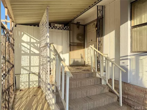 26090 Ivory Palm DR, Homeland, CA 92548