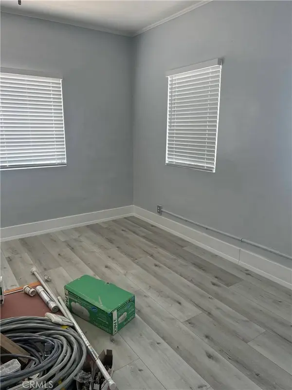 201 E 31st, Los Angeles, CA 90011