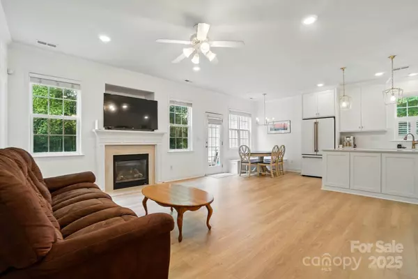 9856 Caldwell Depot RD, Cornelius, NC 28031