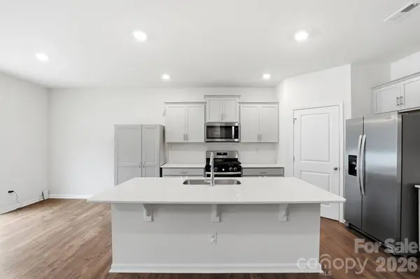 3652 Azalea Ridge DR, Mount Holly, NC 28120