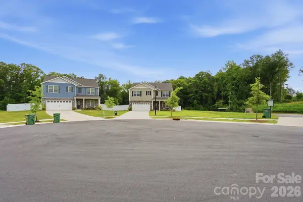 3652 Azalea Ridge DR, Mount Holly, NC 28120