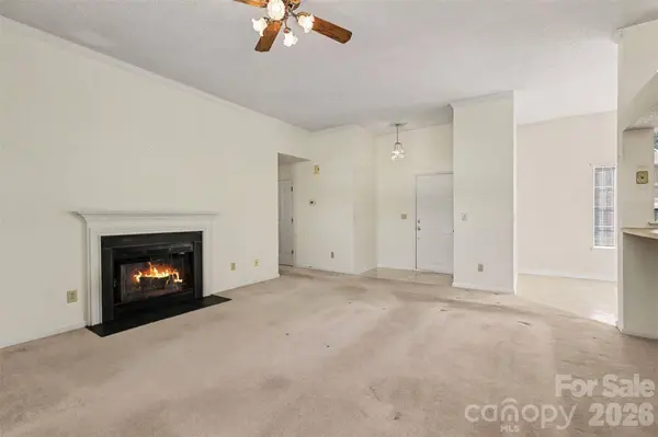 5929 Old Meadow RD, Charlotte, NC 28227