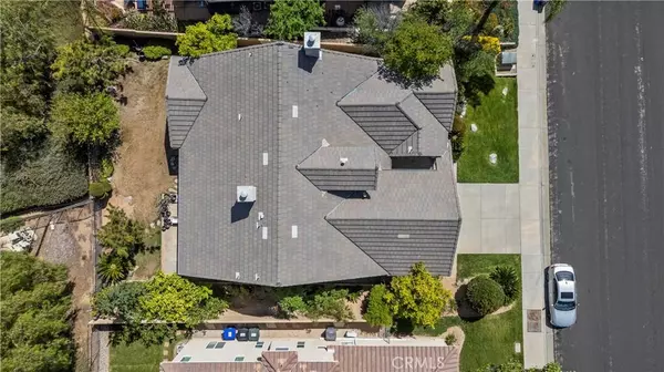 28538 Redwood Canyon PL, Saugus, CA 91390