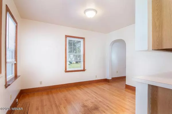 11 GRAMPIAN BLVD, Williamsport, PA 17701