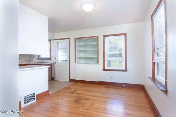 11 GRAMPIAN BLVD, Williamsport, PA 17701