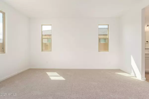 5015 W Hardtack Trl, Laveen, AZ 85339-1189