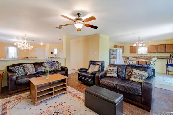 7411 Copper Cove, Converse, TX 78109