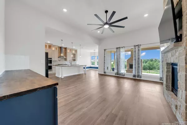 1526 Honey Brown, New Braunfels, TX 78132