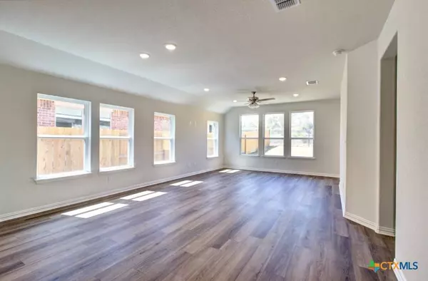 1840 Heritage Maples, New Braunfels, TX 78132