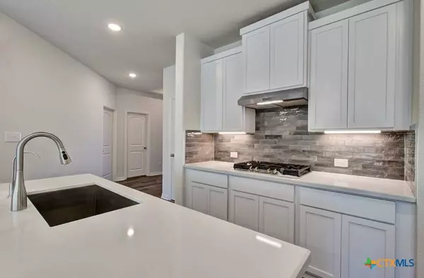 1840 Heritage Maples, New Braunfels, TX 78132