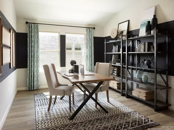 914 Earp Blvd, San Antonio, TX 78260