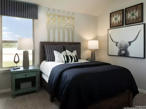 914 Earp Blvd, San Antonio, TX 78260