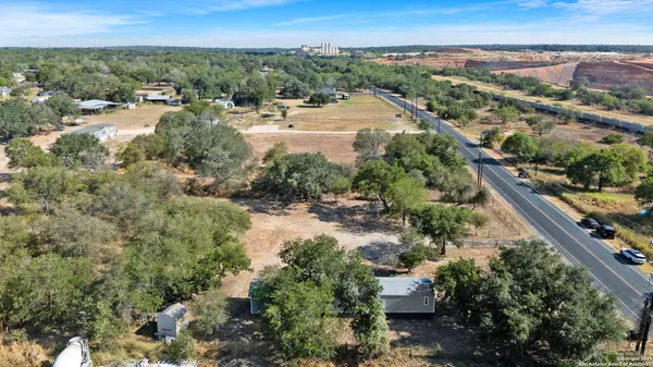 25335 Pleasanton Rd, San Antonio, TX 78264