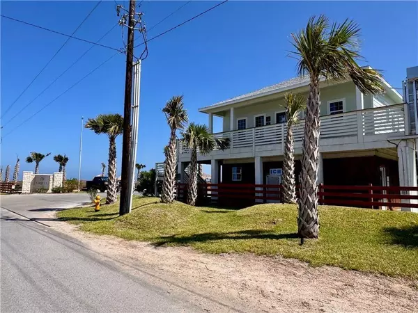 101 Caribbean DR #33, Corpus Christi, TX 78418