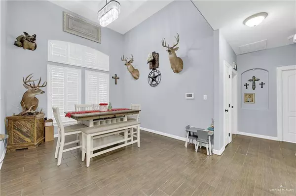 107 Nazareth ST, Rio Grande City, TX 78582