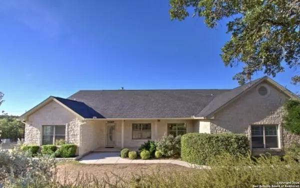 1748 Fm 3424, Canyon Lake, TX 78133