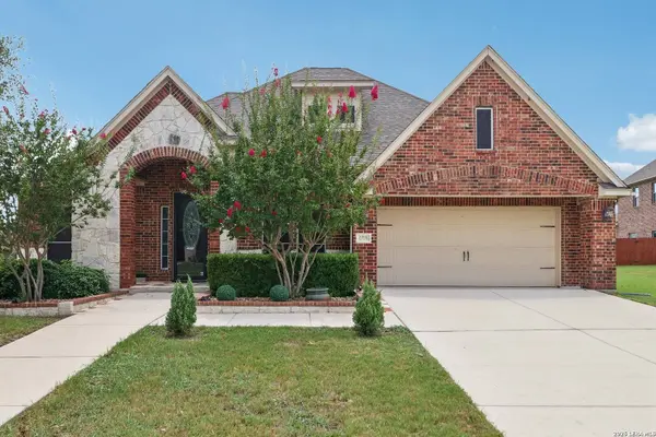 6718 Laura Hts