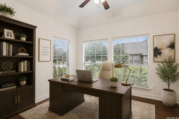 6718 Laura Hts, Schertz, TX 78154