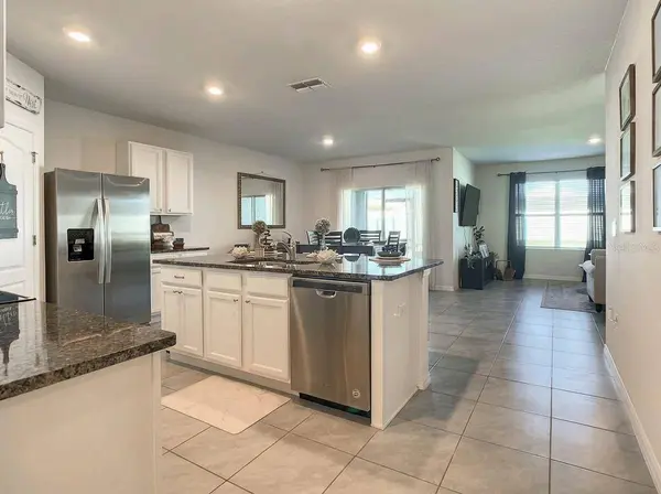 507 AUTUMN STREAM DR, Auburndale, FL 33823