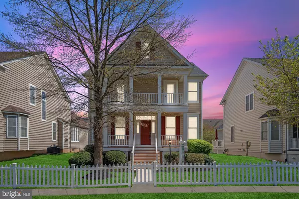 25265 DOOLITTLE LN, Chantilly, VA 20152