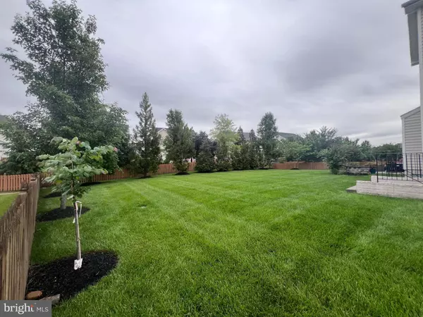 5845 WATERLOO BRIDGE CIR, Haymarket, VA 20169