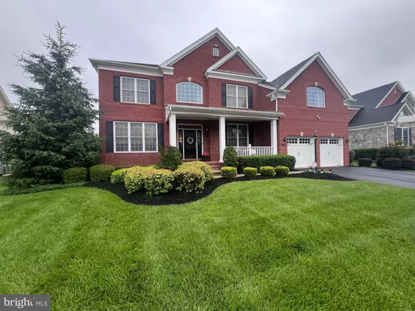 5845 WATERLOO BRIDGE CIR, Haymarket, VA 20169