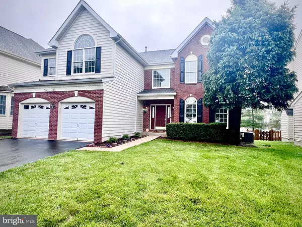25487 DABNER DR, Chantilly, VA 20152