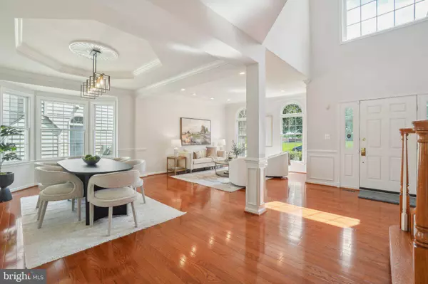 25487 DABNER DR, Chantilly, VA 20152