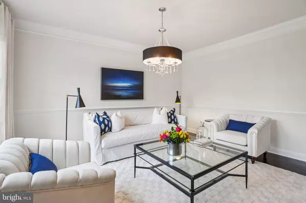 5845 WATERLOO BRIDGE CIR, Haymarket, VA 20169