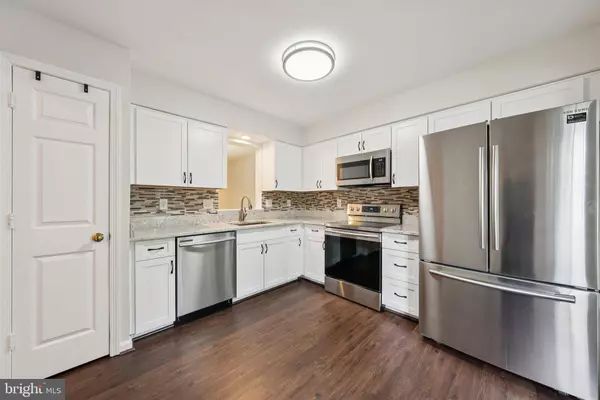 43247 CLEARNIGHT TER, Ashburn, VA 20147