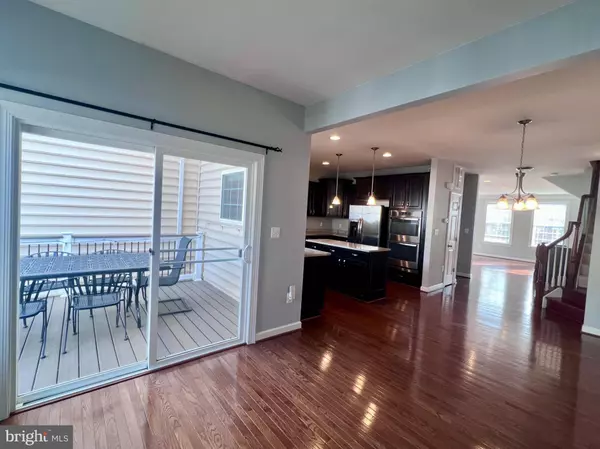 1542 KINNAIRD NE, Leesburg, VA 20176