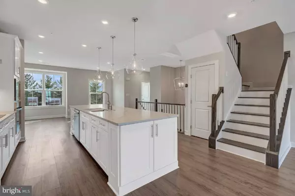 43769 METRO TER, Ashburn, VA 20147