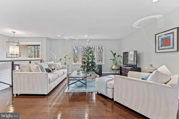 1411 ALDENHAM LN, Reston, VA 20190