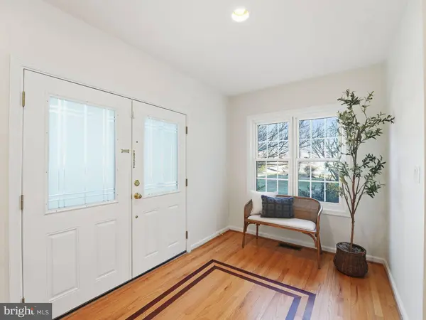 3501 PERRY ST, Fairfax, VA 22030