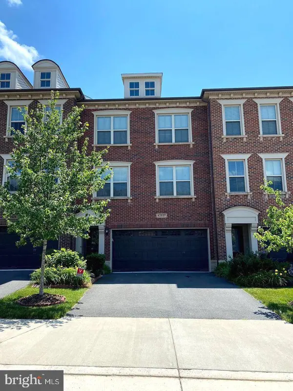 42537 DREAMWEAVER DR, Brambleton, VA 20148