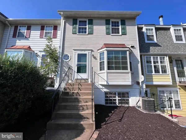 13710 AUTUMN VALE CT #26E, Chantilly, VA 20151