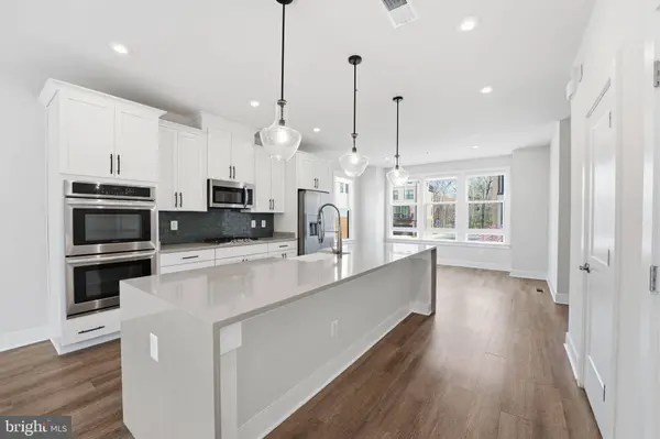 1650 BANDIT LOOP, Reston, VA 20190