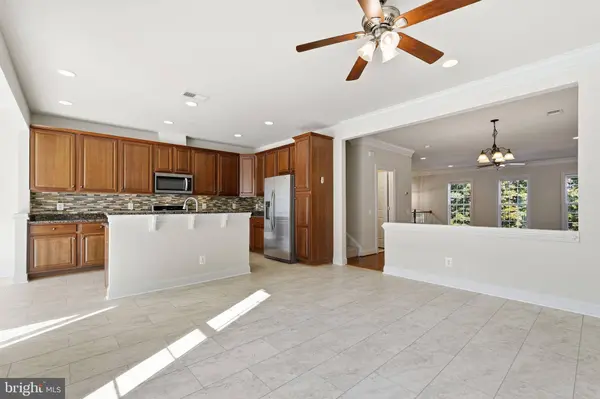 43583 WHITE CAP TER, Chantilly, VA 20152