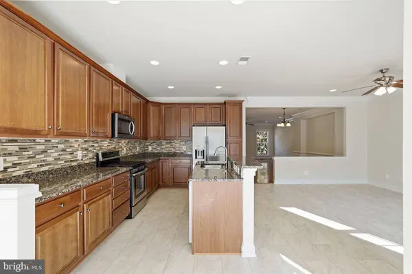 43583 WHITE CAP TER, Chantilly, VA 20152