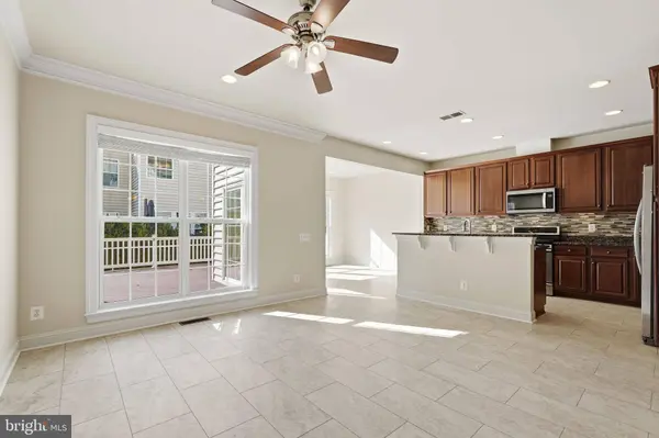 43583 WHITE CAP TER, Chantilly, VA 20152