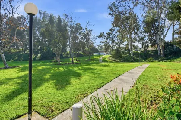 2705 Via Cardel, Carlsbad, CA 92010